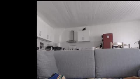 Snapshot of katsufr chatting on 10-05-25, 08:45 demyx online show from 10-05-25, 08:45