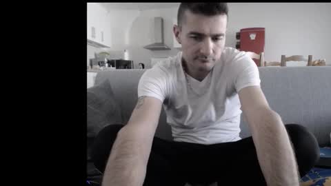 Snapshot of katsufr chatting on 10-11-25, 11:42 demyx online show from 10-11-25, 11:42