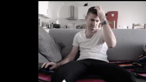 Snapshot of katsufr chatting on 10-24-25, 09:49 demyx online show from 10-24-25, 09:49