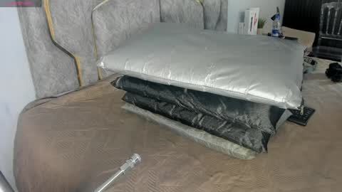 Katerine online show from 01-23-25, 03:48