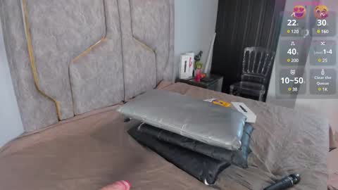 Katerine online show from 03-08-25, 03:39