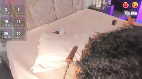 Katerine online show from 11-13-25, 09:25