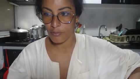 KattleyaGrey online show from 10-23-25, 09:46