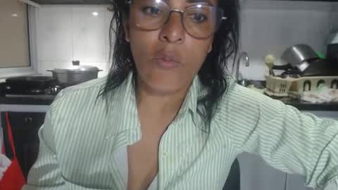 KattleyaGrey online show from 10-25-25, 08:58