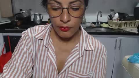 KattleyaGrey online show from 11-13-25, 08:08
