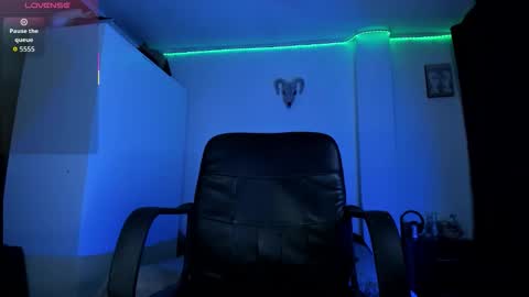 kattx   independent model online show from 03-10-26, 12:48