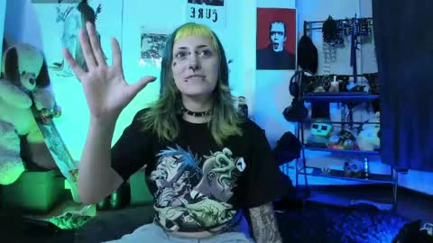 Snapshot of kattx_ chatting on 05-24-26, 02:49 kattx independent model online show from 05-24-26, 02:49