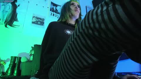 Snapshot of kattx_ chatting on 05-26-26, 04:41 kattx independent model online show from 05-26-26, 04:41