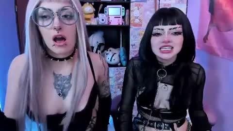 Snapshot of kattx_ chatting on 07-25-26, 02:53 kattx independent model online show from 07-25-26, 02:53