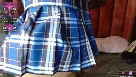 Snapshot of katty_berry_ chatting on 02-23-26, 02:14 Arianna online show from 02-23-26, 02:14