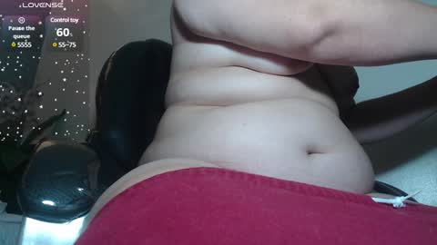 Snapshot of katty_findom_ chatting on 01-18-25, 12:47 katty online show from 01-18-25, 12:47