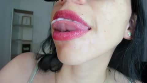 Snapshot of katty_mouth chatting on 03-01-26, 07:16 Katty online show from 03-01-26, 07:16