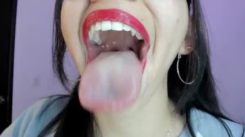 Snapshot of katty_mouth chatting on 06-24-26, 03:11 Katty online show from 06-24-26, 03:11