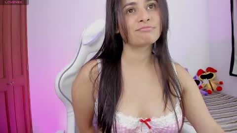 Snapshot of katty_rain1 chatting on 06-09-26, 10:32 katherin online show from 06-09-26, 10:32
