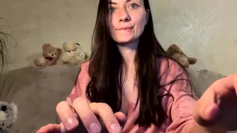 Snapshot of kattycarols chatting on 03-22-26, 11:30 kattycarols online show from 03-22-26, 11:30