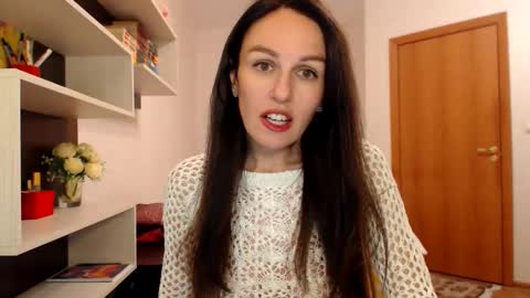 Snapshot of kattysapphire chatting on 10-22-25, 02:39 KattySapphire online show from 10-22-25, 02:39