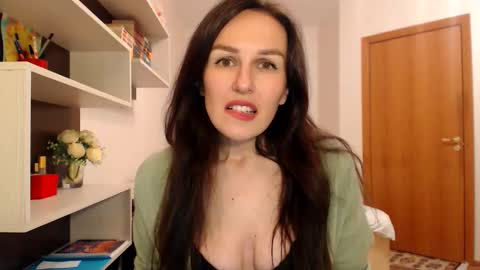 Snapshot of kattysapphire chatting on 11-05-25, 02:50 KattySapphire online show from 11-05-25, 02:50