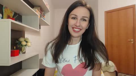 Snapshot of kattysapphire chatting on 02-28-26, 02:18 KattySapphire online show from 02-28-26, 02:18