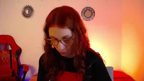 Katy Van online show from 12-20-25, 09:11