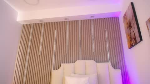 Katy Van online show from 04-28-26, 02:27