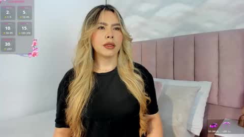 Snapshot of katya_blonde chatting on 10-22-25, 12:27 katya_blonde online show from 10-22-25, 12:27