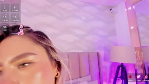 Snapshot of katya_blonde chatting on 11-22-25, 01:10 katya_blonde online show from 11-22-25, 01:10