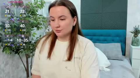 Snapshot of katyaneilson chatting on 02-13-25, 10:44 Kate online show from 02-13-25, 10:44