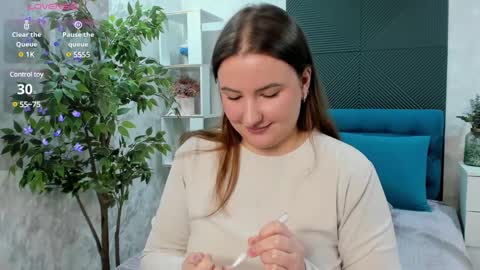 Snapshot of katyaneilson chatting on 02-15-25, 05:41 Kate online show from 02-15-25, 05:41