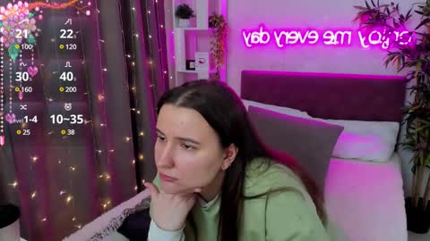 Snapshot of katyaneilson chatting on 03-05-25, 09:38 Kate online show from 03-05-25, 09:38