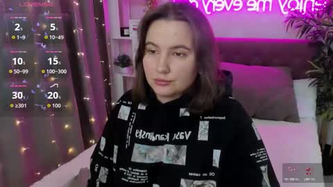 Snapshot of katyaneilson chatting on 11-02-25, 04:26 Kate online show from 11-02-25, 04:26