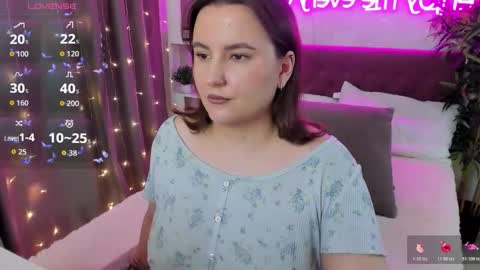 Snapshot of katyaneilson chatting on 12-19-25, 06:53 Kate online show from 12-19-25, 06:53