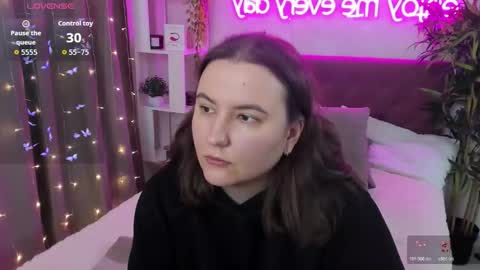 Snapshot of katyaneilson chatting on 03-01-26, 04:14 Kate online show from 03-01-26, 04:14