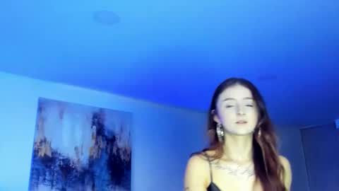 Snapshot of katydeliz chatting on 03-25-26, 11:00 katy deliz online show from 03-25-26, 11:00