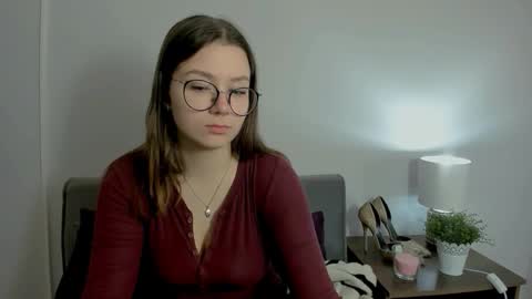 Snapshot of katygentle chatting on 02-03-26, 04:23 Katy online show from 02-03-26, 04:23