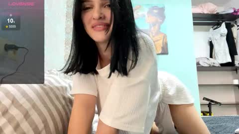 Snapshot of katyhannah chatting on 10-24-25, 09:06 Katy online show from 10-24-25, 09:06