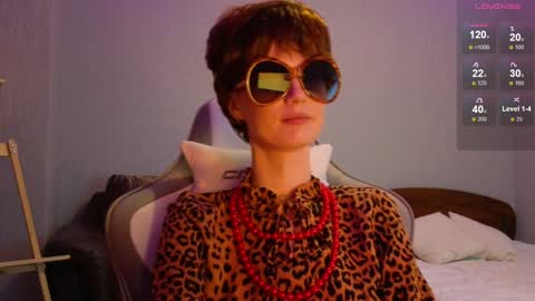 Katy online show from 12-17-24, 04:21