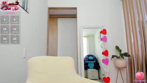 Snapshot of katysmiith26 chatting on 02-19-26, 06:37 Katherine online show from 02-19-26, 06:37