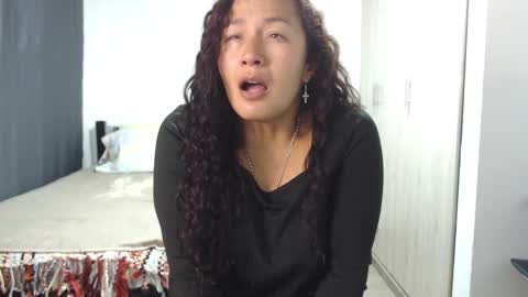 Snapshot of kawit1 chatting on 11-12-25, 07:20 Khawit online show from 11-12-25, 07:20