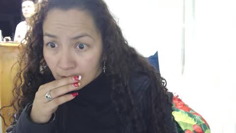 Snapshot of kawit1 chatting on 01-14-26, 03:23 Khawit online show from 01-14-26, 03:23