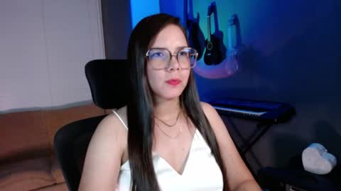 Kay online show from 07-25-26, 01:25