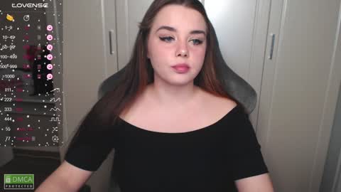 Snapshot of kayacherry chatting on 12-18-24, 09:08 Alice online show from 12-18-24, 09:08