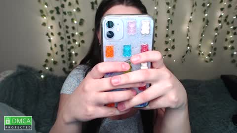 Snapshot of kayacherry chatting on 12-22-24, 09:20 Alice online show from 12-22-24, 09:20