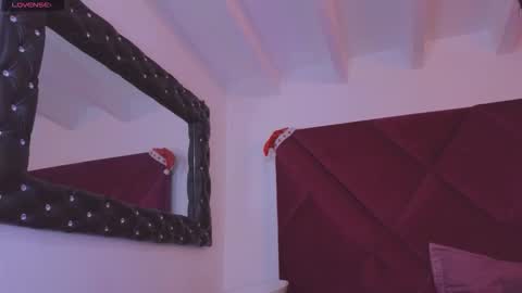 Cattleya stone online show from 11-15-25, 07:38