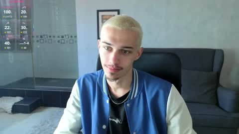 Snapshot of kaydendrew chatting on 05-19-26, 04:41 KaydenDrew online show from 05-19-26, 04:41