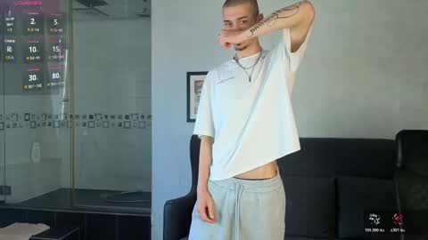 Snapshot of kaydendrew chatting on 05-28-26, 05:05 KaydenDrew online show from 05-28-26, 05:05