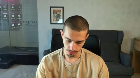Snapshot of kaydendrew chatting on 06-04-26, 04:07 KaydenDrew online show from 06-04-26, 04:07