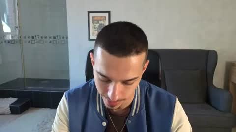Snapshot of kaydendrew chatting on 06-19-26, 04:50 KaydenDrew online show from 06-19-26, 04:50