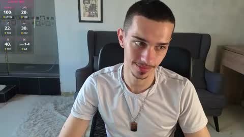 Snapshot of kaydendrew chatting on 06-25-26, 04:45 KaydenDrew online show from 06-25-26, 04:45