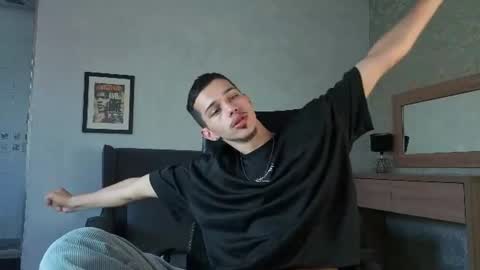 Snapshot of kaydendrew chatting on 07-30-26, 04:44 KaydenDrew online show from 07-30-26, 04:44