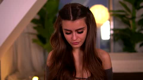 kaylabray online show from 11-29-25, 05:54